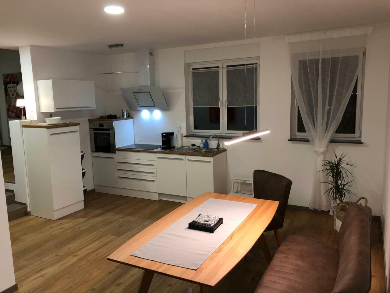 Апартаменты Eifel5Star - Burgfriedstrasse Даун Экстерьер фото