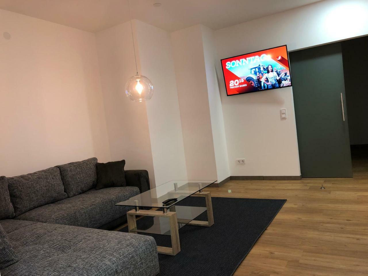 Апартаменты Eifel5Star - Burgfriedstrasse Даун Экстерьер фото